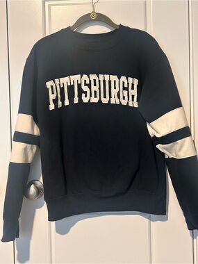 Pittsburgh Crewneck Sweatshirt - Navy and White New York Popular. Medium